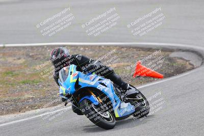 media/Mar-05-2023-TrackXperience (Sun) [[a95d40e56a]]/Group 3/session 2 turn 4/